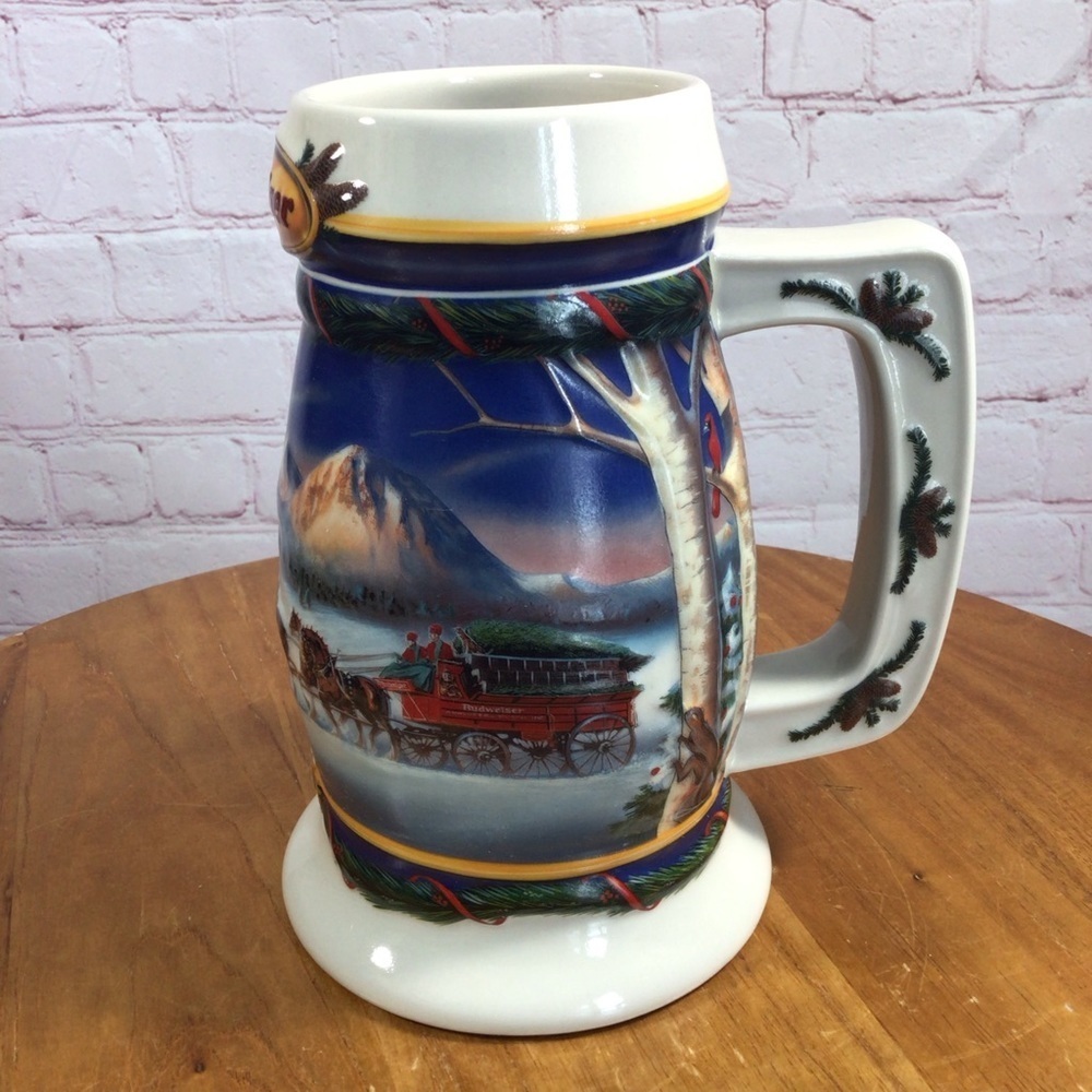 Budweiser 2000 Holiday Stein CS416 “Holiday in the Mountains” Ceramic Stein